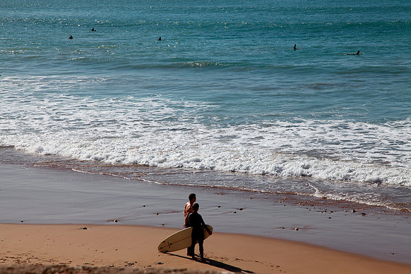 surfers