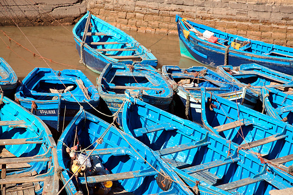 blue boats 3