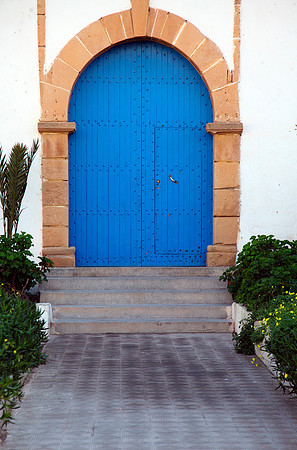 blue door